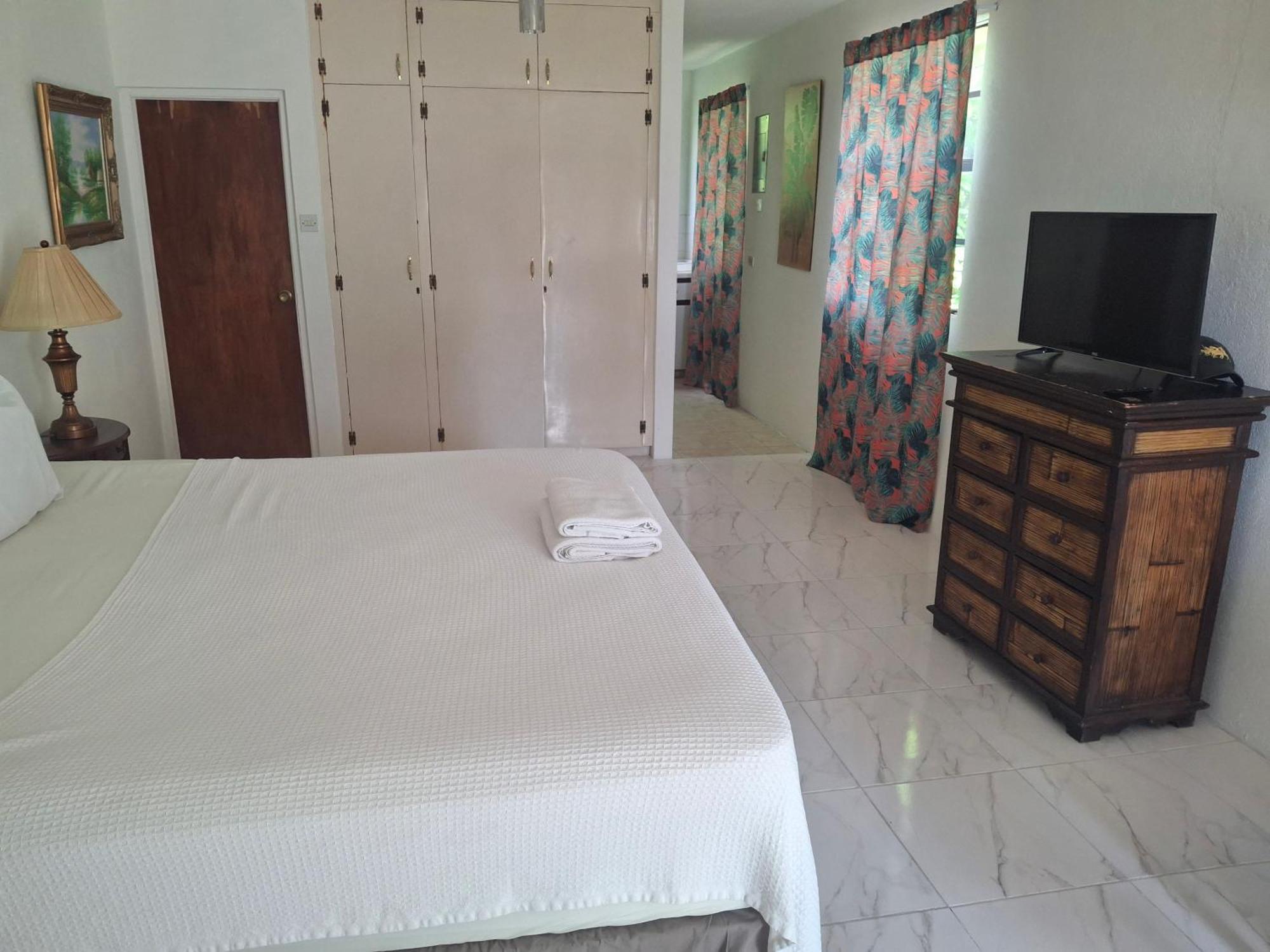Ocean View Apartments Bridgetown Room photo